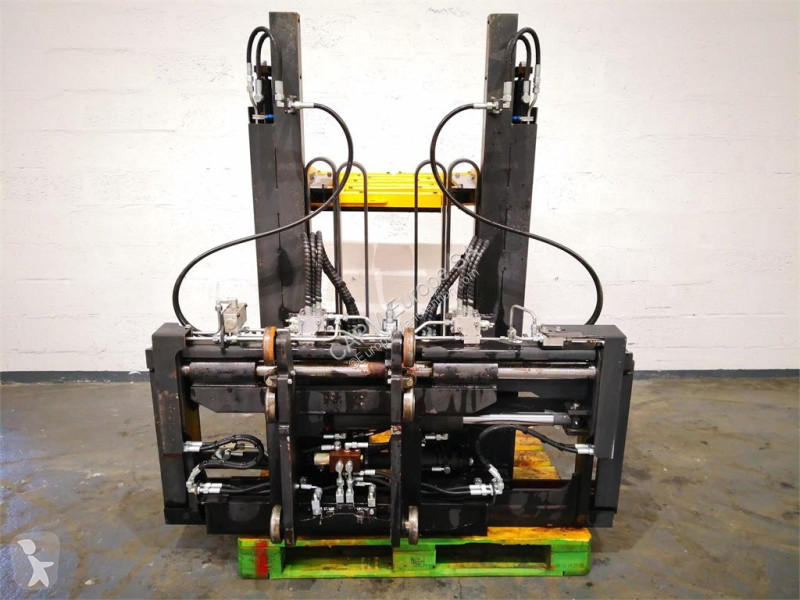 Heftruck Caterpillar 4000