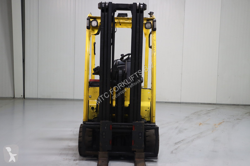 Навантажувач вилковий Hyster