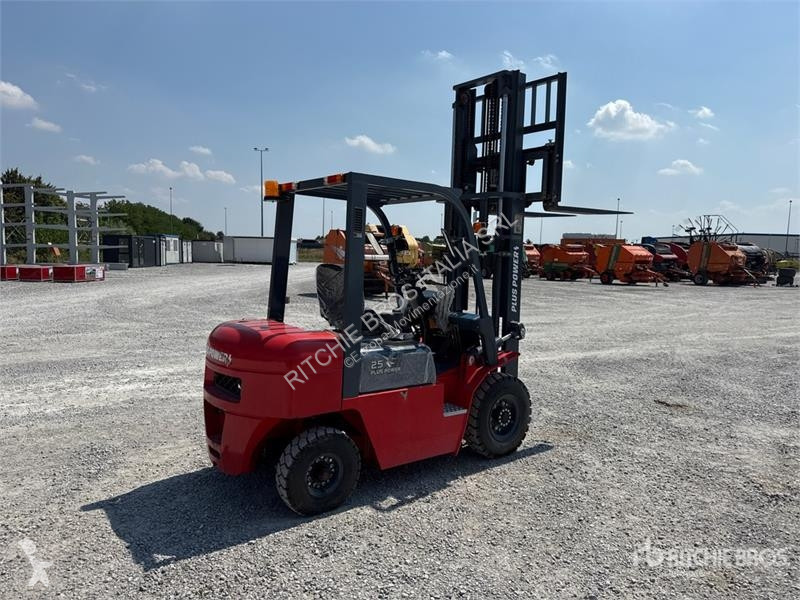 Chariot élévateur Plus Power VTDD 25