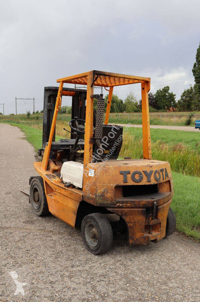 Навантажувач вилковий Toyota 02-4FD20