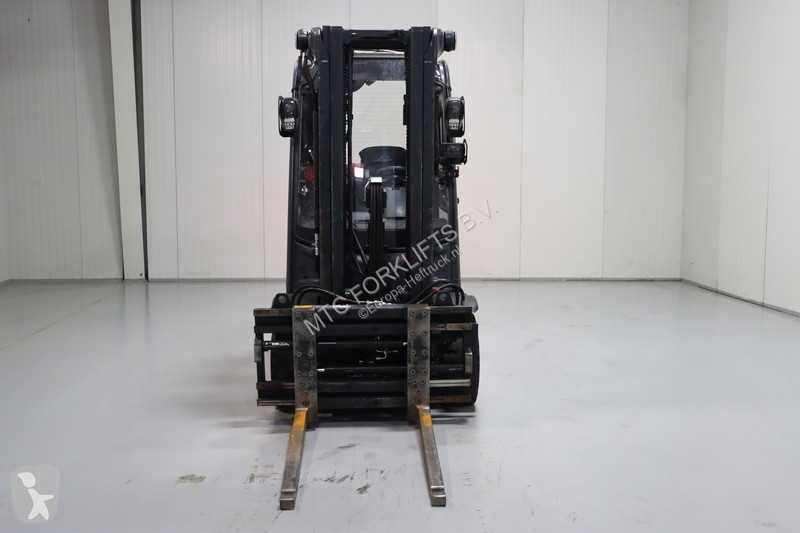 Heftruck Linde H25T-01