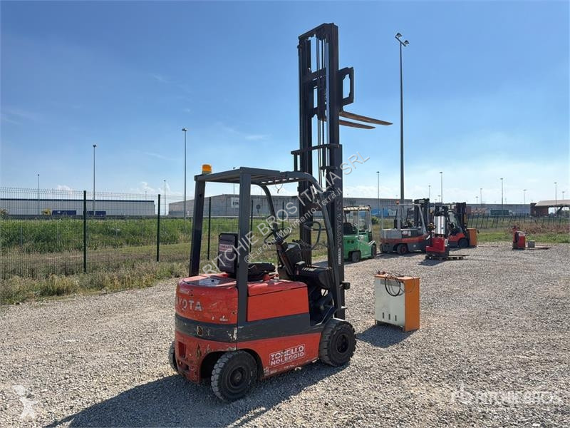 Empilhador elevador Toyota FBMF16 1600 kg...