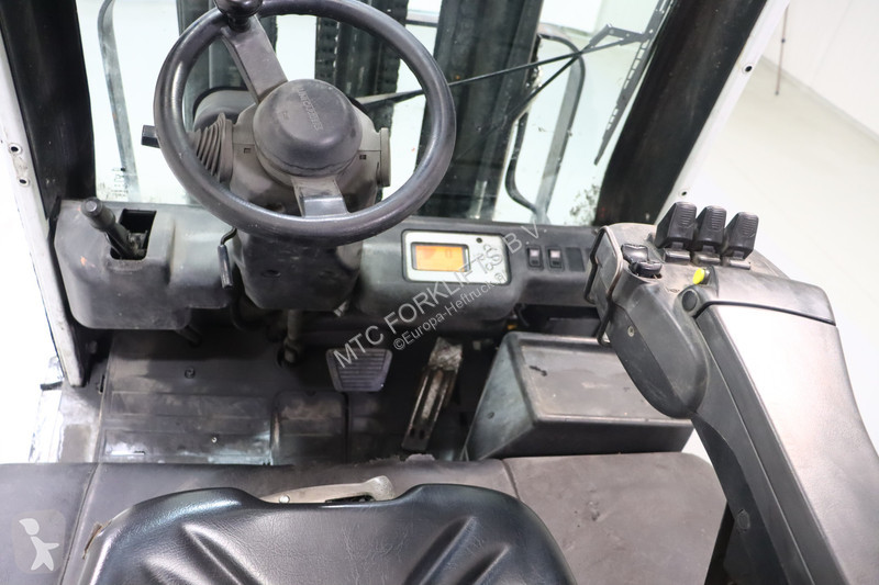 Nissan G1Q2L30Q Forklift