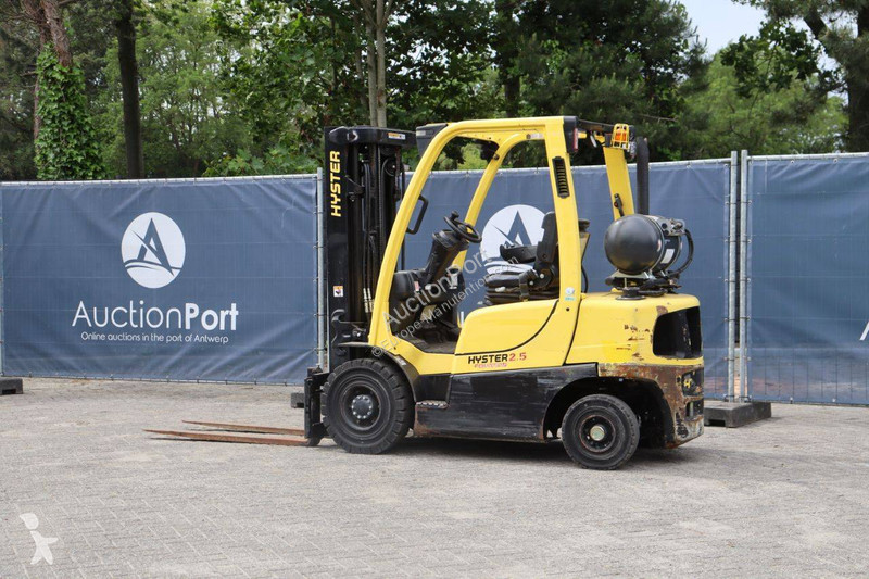 Forklift