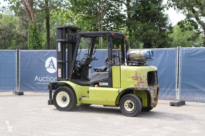 Forklift
