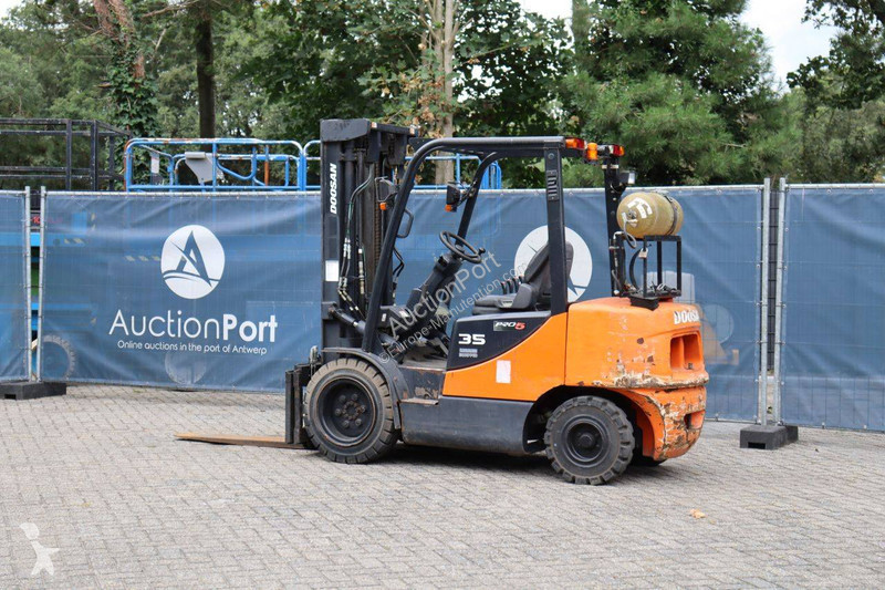 Doosan G35C-5 Forklift
