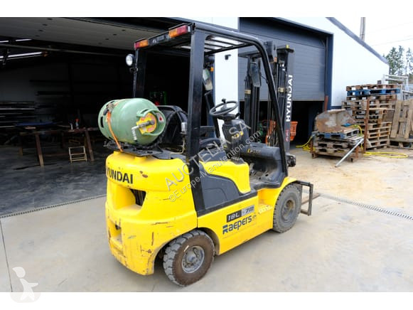 Hyundai 18L-7M Forklift