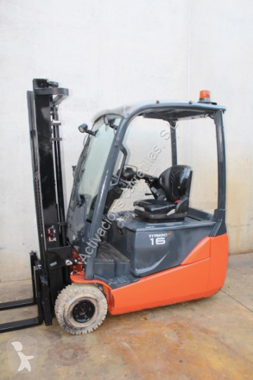 Toyota electric forklift