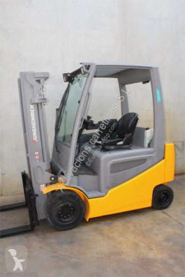 Jungheinrich electric forklift