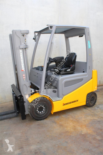 Jungheinrich electric forklift