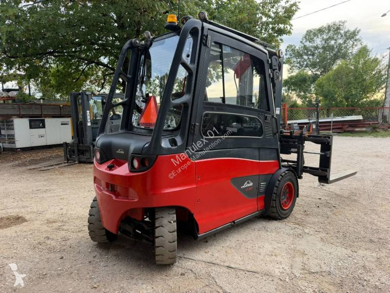 Empilhador elevador Linde 388