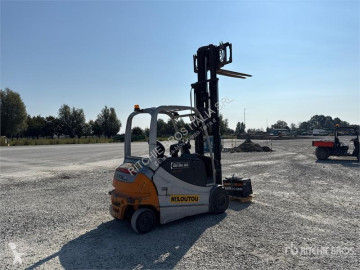 电东叉车 Still