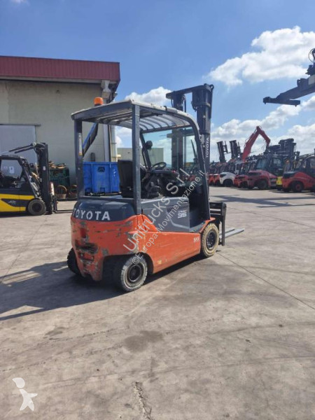 Heftruck Toyota 8FBMT35