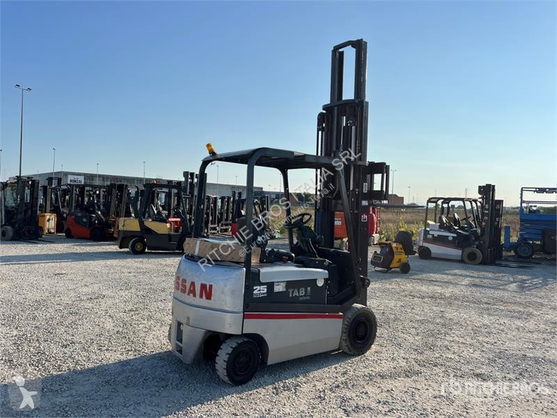 Carretilla elevadora Nissan QX25 2500 kg...