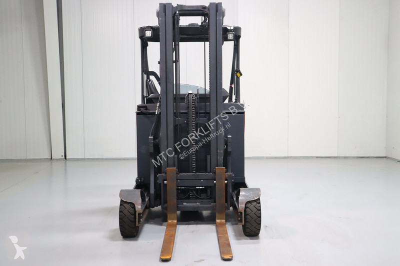 Emelőtargonca Linde R14G-01