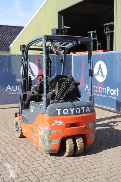 Carretilla elevadora Toyota 8FBEK16T