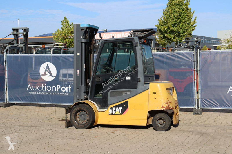 Carretilla elevadora Caterpillar EP40-2