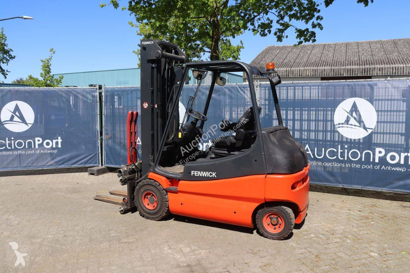 Carretilla elevadora Linde E25-02