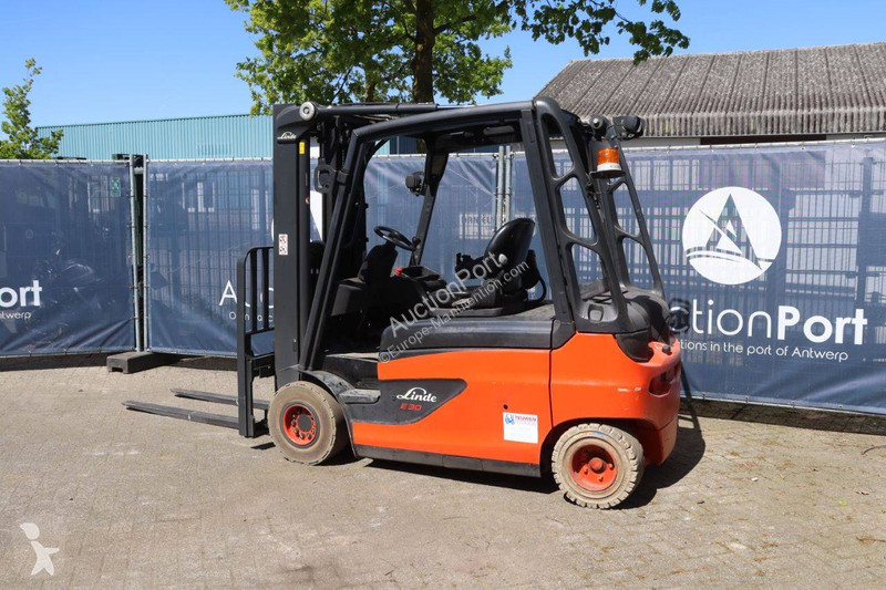 Carretilla elevadora Linde E30L-01