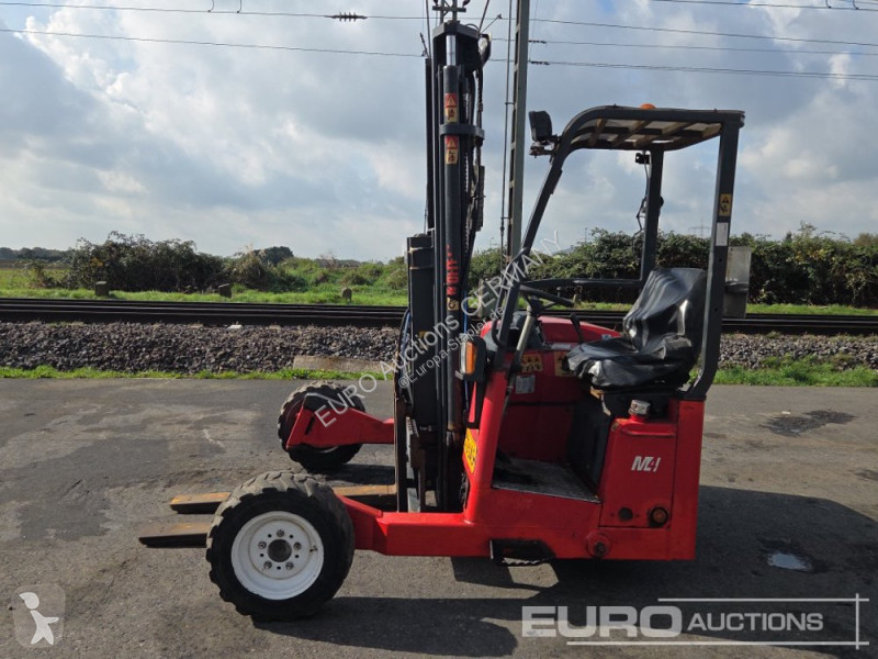 Chariot élévateur Moffett M4 25.3