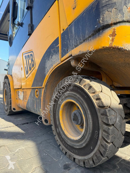 رافعة شوكية JCB TLT30
