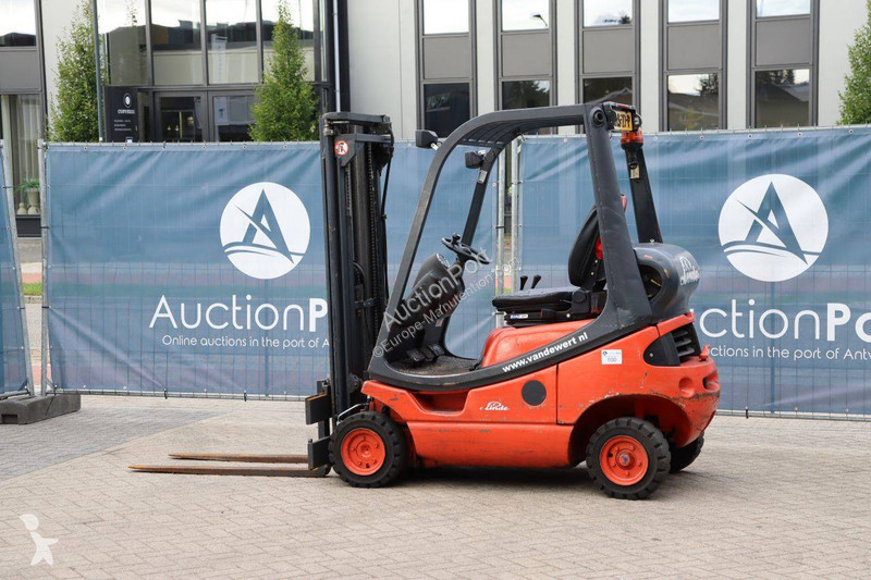 Chariot élévateur Linde H16