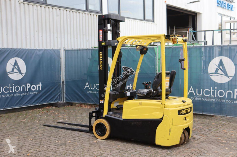 Chariot élévateur Hyster MWB