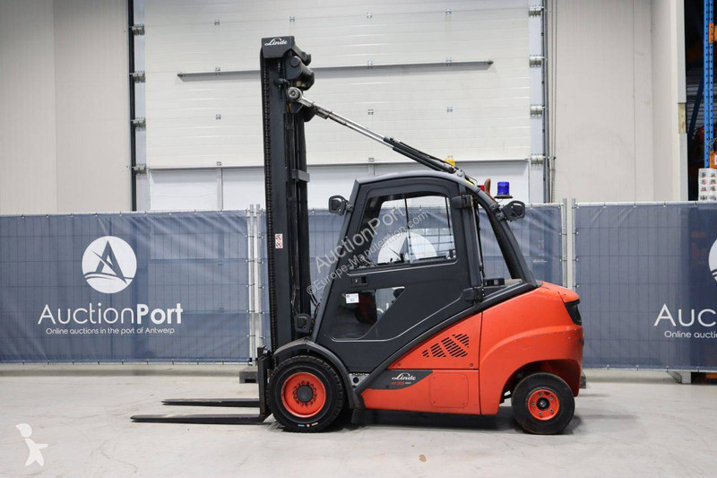 Chariot élévateur Linde D-02