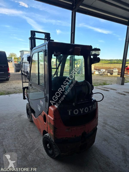 Chariot élévateur Toyota Tonero 18
