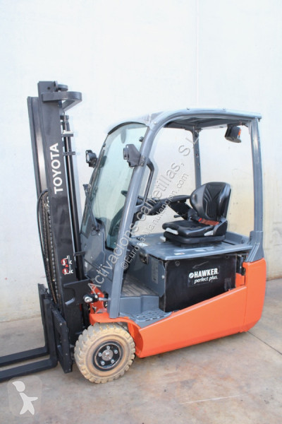 Carretilla elevadora  8FBE16T