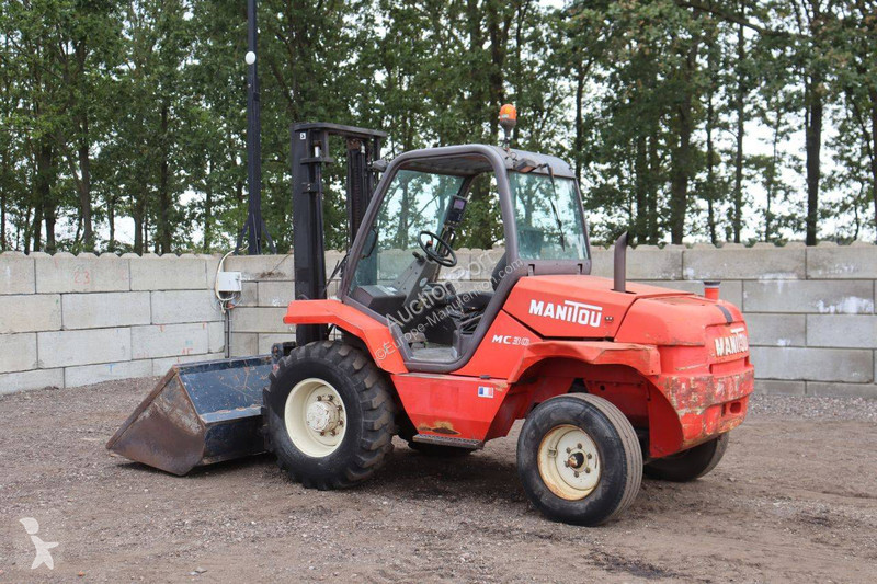 رافعة شوكية Manitou MC 30