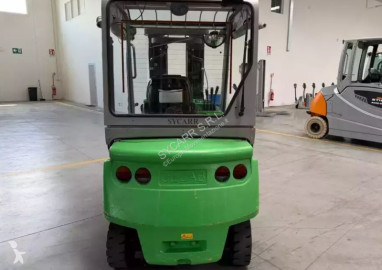 Carretilla eléctrica Cesab