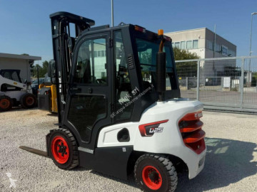 Bobcat D25NXP