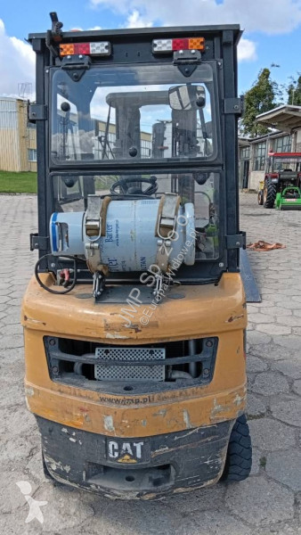 Chariot élévateur Caterpillar GP 18 NT