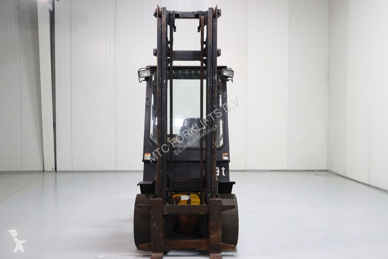 Chariot élévateur Yale GDP30RT