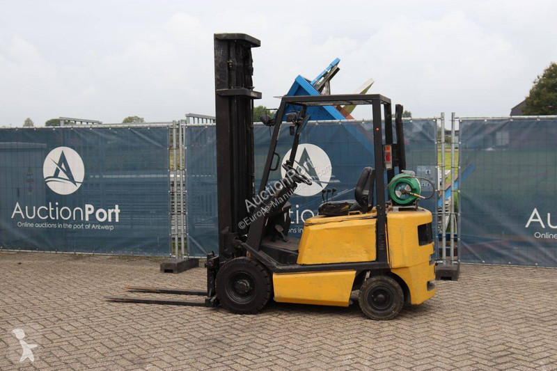 Chariot élévateur Yale GLP16AFV2775