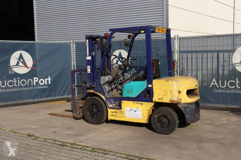 Chariot élévateur Komatsu FD25T-12