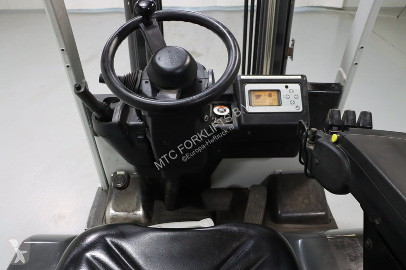 Chariot élévateur Nissan AG1N1L15Q