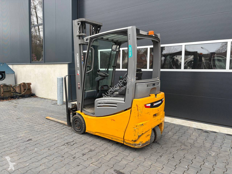 Chariot élévateur Jungheinrich EFG 216k