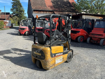 Caterpillar Forklift