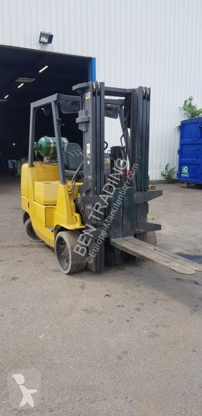 رافعة شوكية Caterpillar  gc40k
