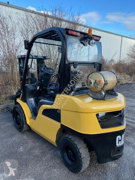 رافعة شوكية Caterpillar  gp30n