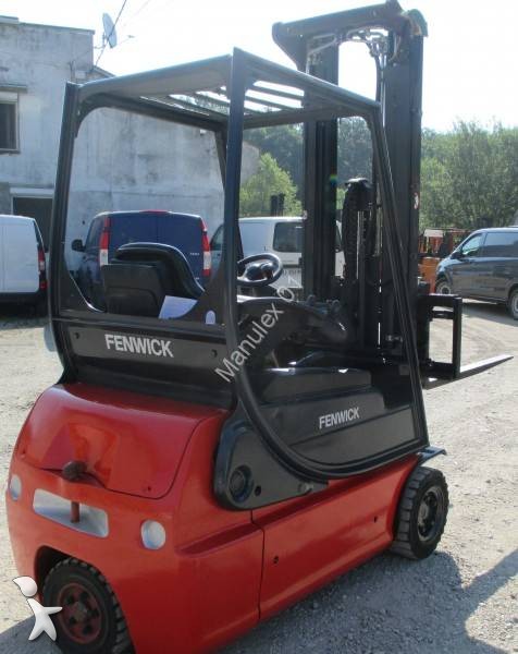 Teleskopický manipulátor Linde E16C-02