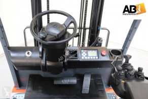 /25/3/7839907-chariot_elevateur-toyota_th.jpg