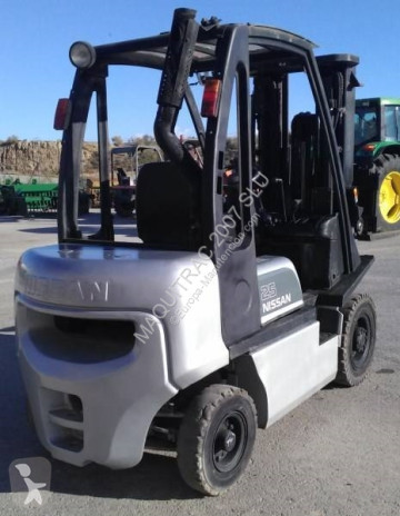 Carretilla diesel Nissan