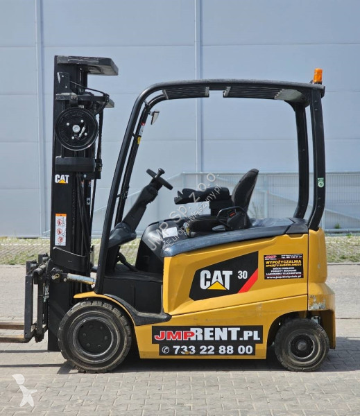 Chariot élévateur Caterpillar EP 30 CN