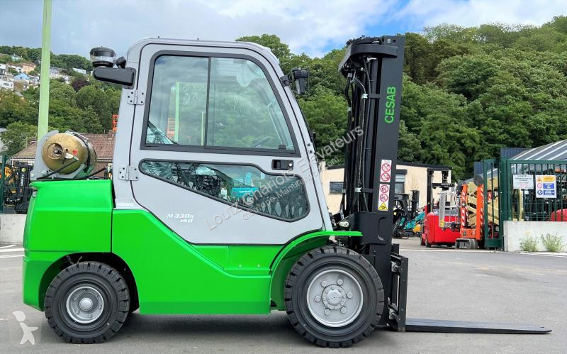 Chariot élévateur Cesab M 330H-GV