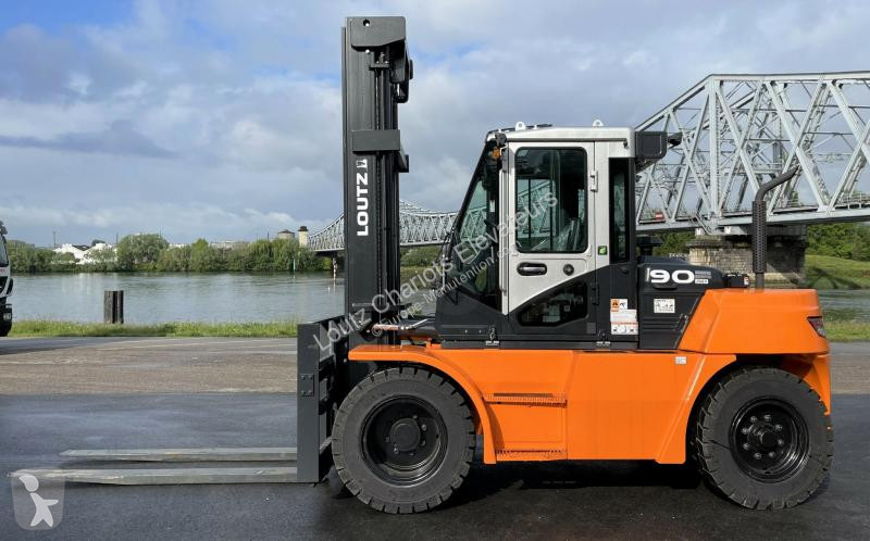 Teleskopický manipulátor Doosan D90S7