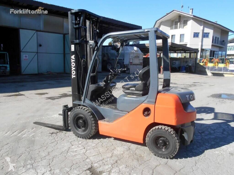 Carrello elevatore Toyota 8FDF20