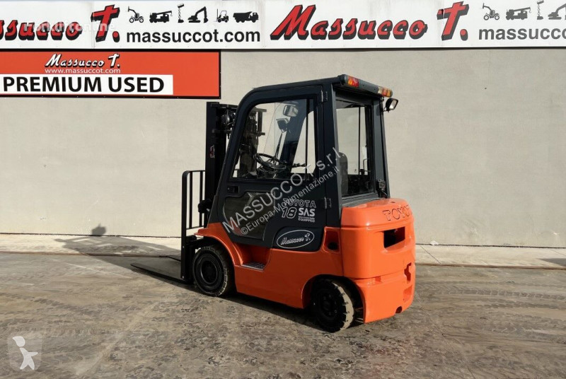 Carrello elevatore Toyota 7FDF18